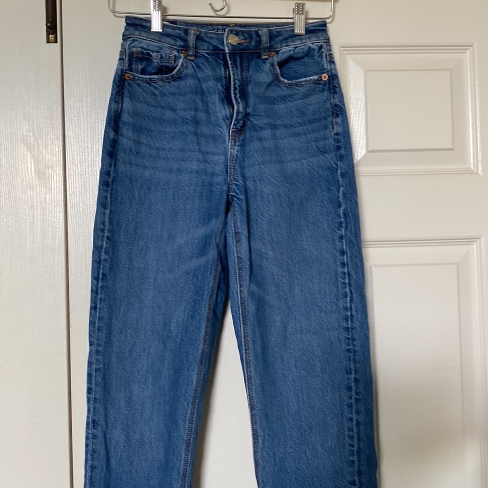 American Eagle Mom Jeans Straight Leg - Picture 5 of 8